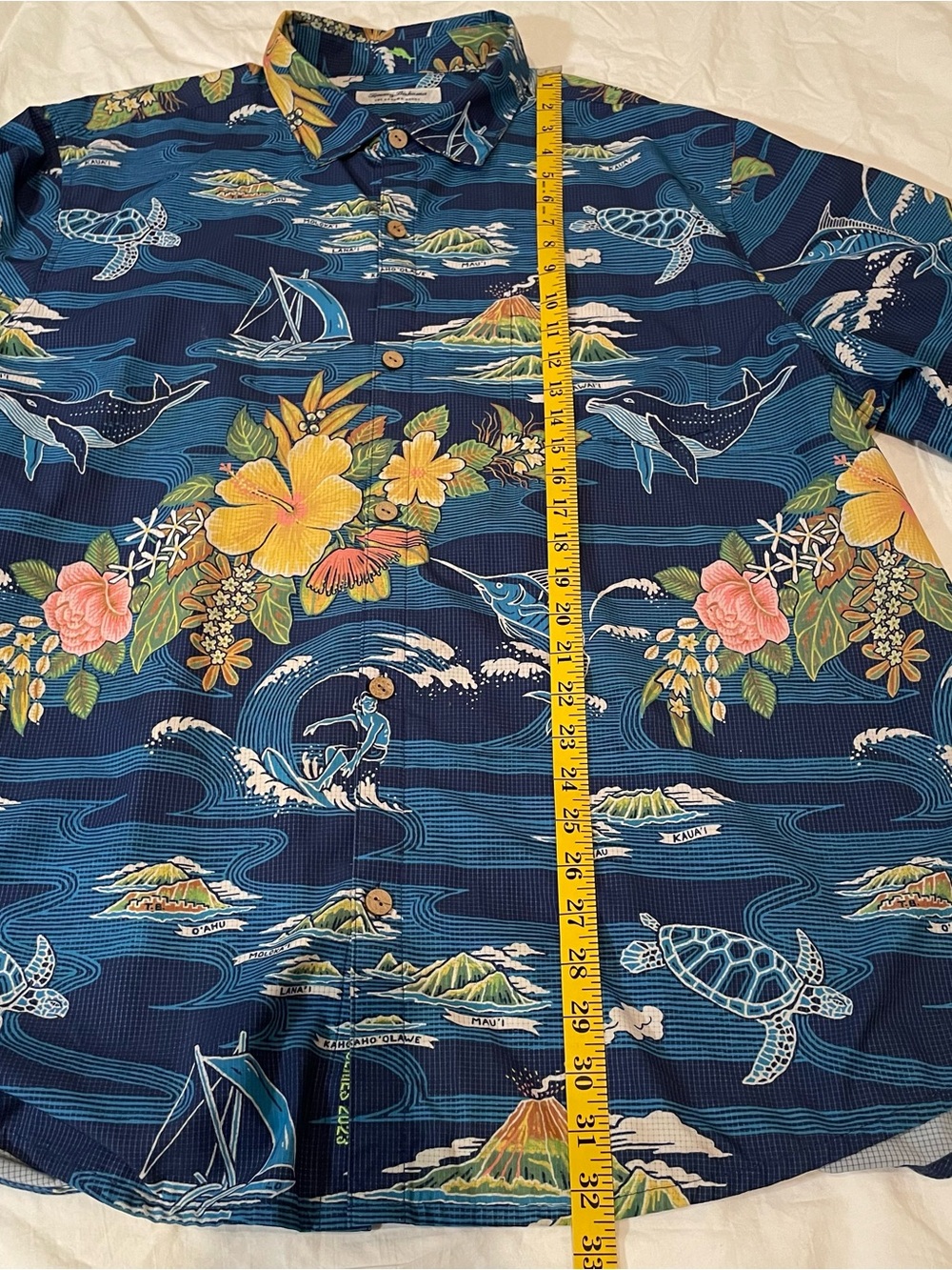 Tommy Bahama Artist Series Navy Tropical Ocean Print Button-Down Shirt - Picture 4 of 8